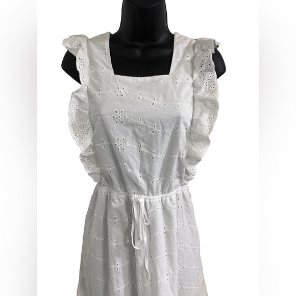 White eyelet lace tiered ruffle front tiered prairie style dress size medium new - Picture 6 of 15